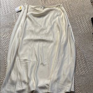 Nine West Cream Midi Pencil Skirt